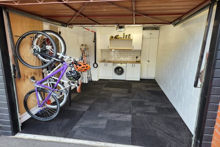 Photo of property in 8/27 Darvel Street, Riccarton, Christchurch, 8011