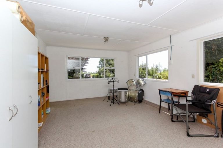 Photo of property in 2041 Egmont Road, Kaimiro, Inglewood, 4386