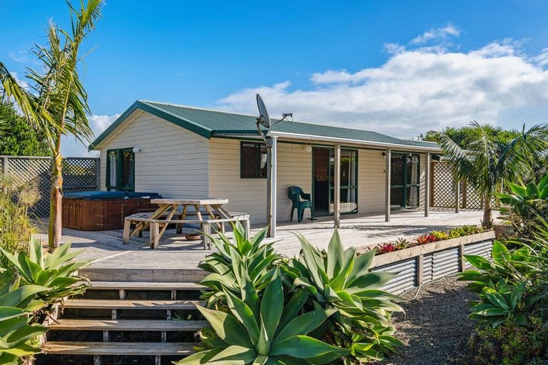 Photo of property in 408 Taiharuru Road, Taiharuru, Onerahi, 0192