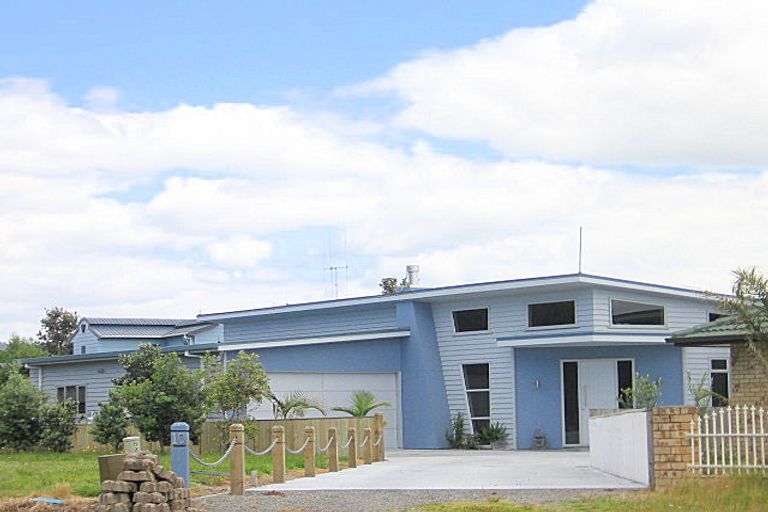 Photo of property in 10 Te Kanawa Place, Bowentown, Waihi Beach, 3177