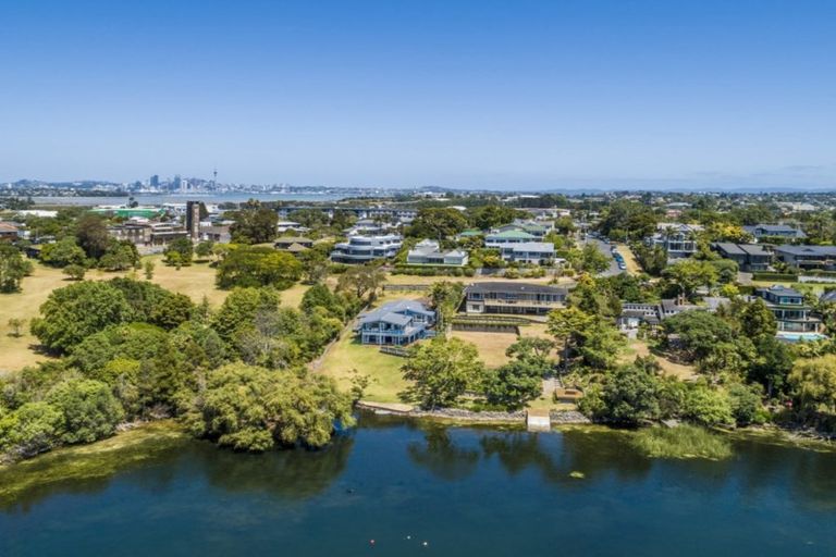 Photo of property in 3 Lake View Road, Takapuna, Auckland, 0622