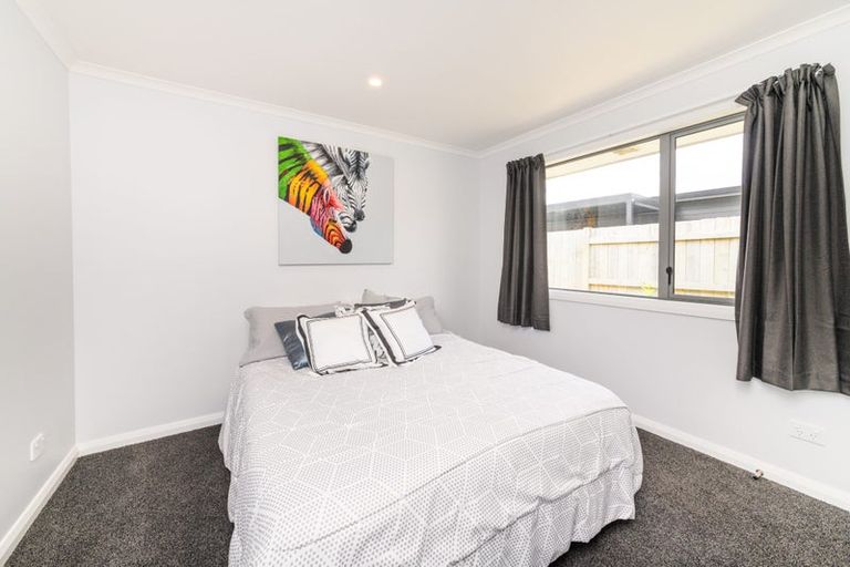 Photo of property in 5 Stratford Court, Fitzherbert, Palmerston North, 4410