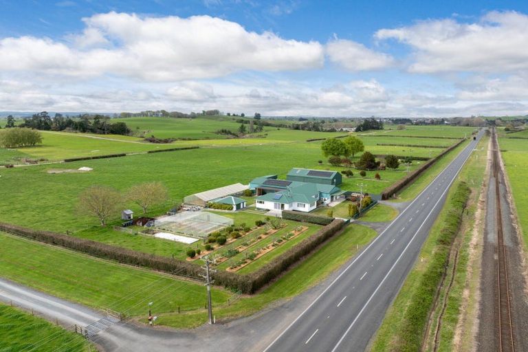Photo of property in 242 State Highway 27, Okoroire, Tirau, 3484