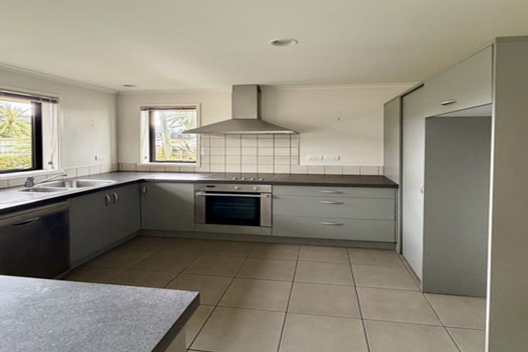 Photo of property in 96 Onerahi Road, Onerahi, Whangarei, 0110