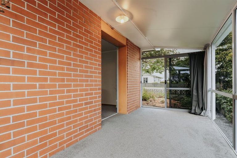 Photo of property in 19a Essex Street, Balclutha, 9230