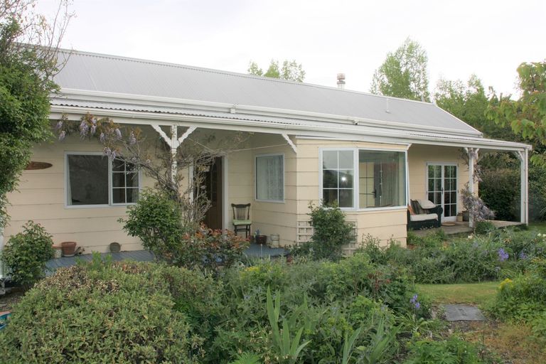 Photo of property in 47 Browns Road, Middlemarch, 9597