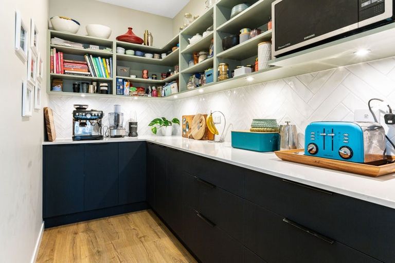 Photo of property in 22 Topsail Way, Whitby, Porirua, 5024