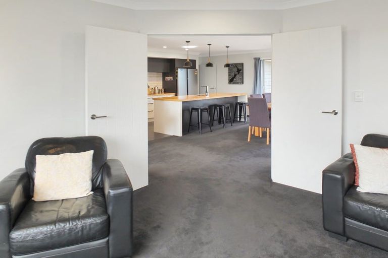 Photo of property in 10 Godwit Court, Foxton Beach, Foxton, 4815