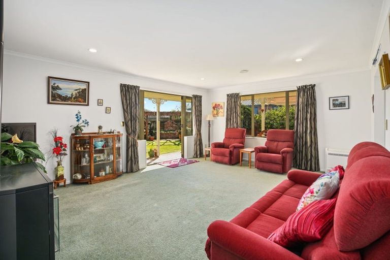 Photo of property in 330 Suffolk Road, Stoke, Nelson, 7011