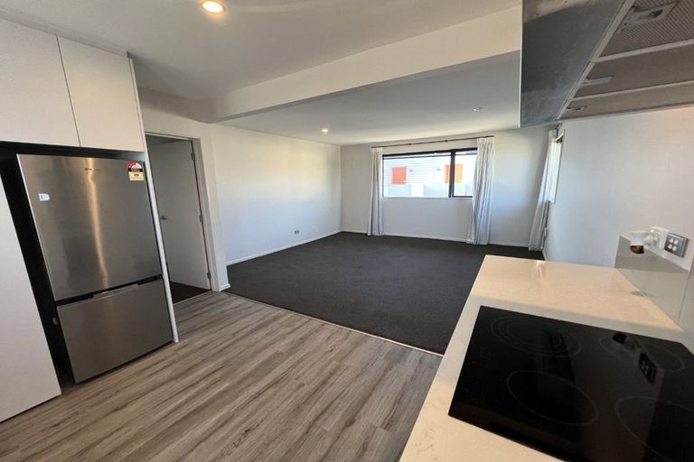 Photo of property in 6/22 Springfield Road, St Albans, Christchurch, 8014