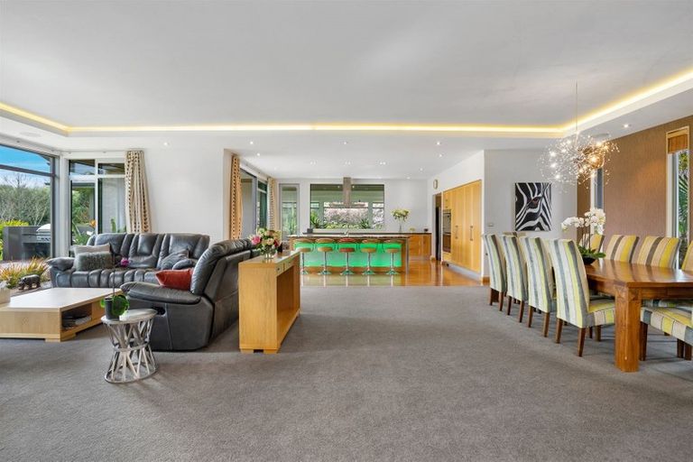 Photo of property in 20 Mcsaveneys Road, Marshland, Christchurch, 8051