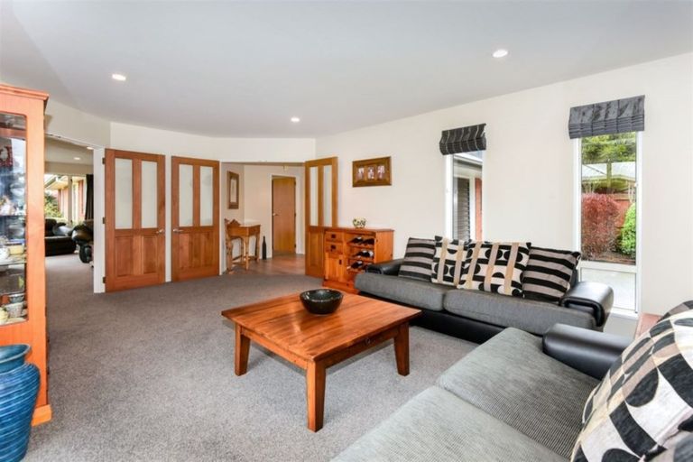 Photo of property in 30 Rempstone Drive, Halswell, Christchurch, 8025