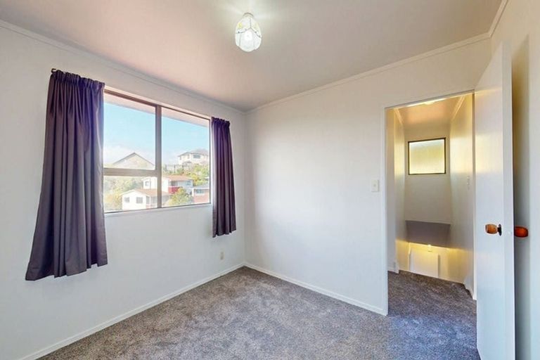 Photo of property in 3 Makatote Grove, Churton Park, Wellington, 6037