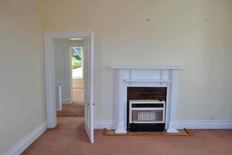 Photo of property in 15 Kenwyn Terrace, Newtown, Wellington, 6021