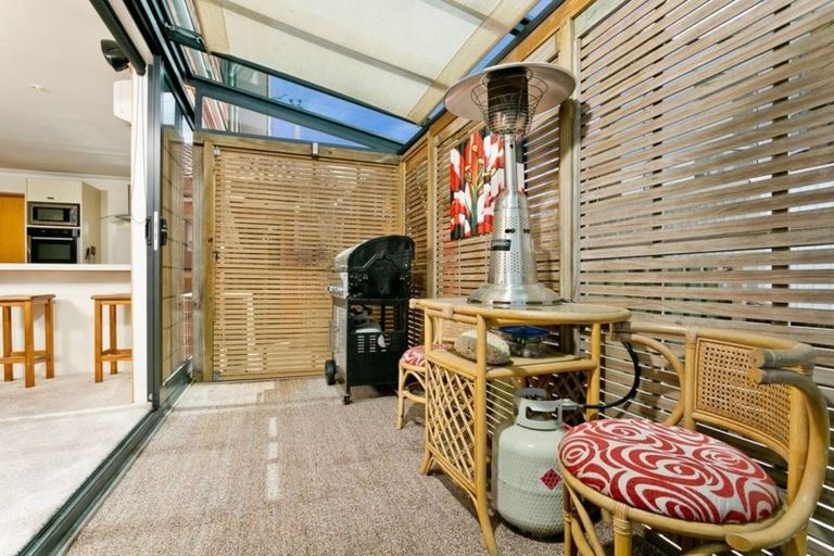 Photo of property in 969 East Coast Road, Torbay, Auckland, 0630