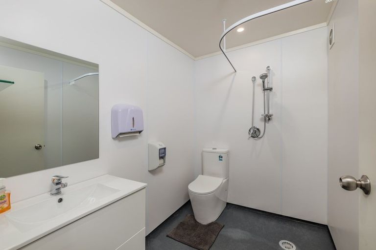 Photo of property in 3 Oakura Road, Oakura, Hikurangi, 0184