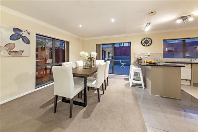 Photo of property in 10 Manning Rise, Flat Bush, Auckland, 2019