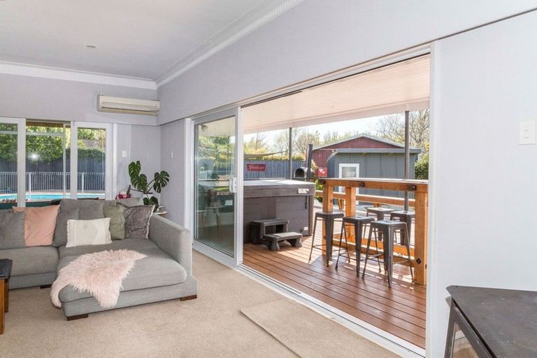 Photo of property in 16 Ruahine Street, Dannevirke, 4930