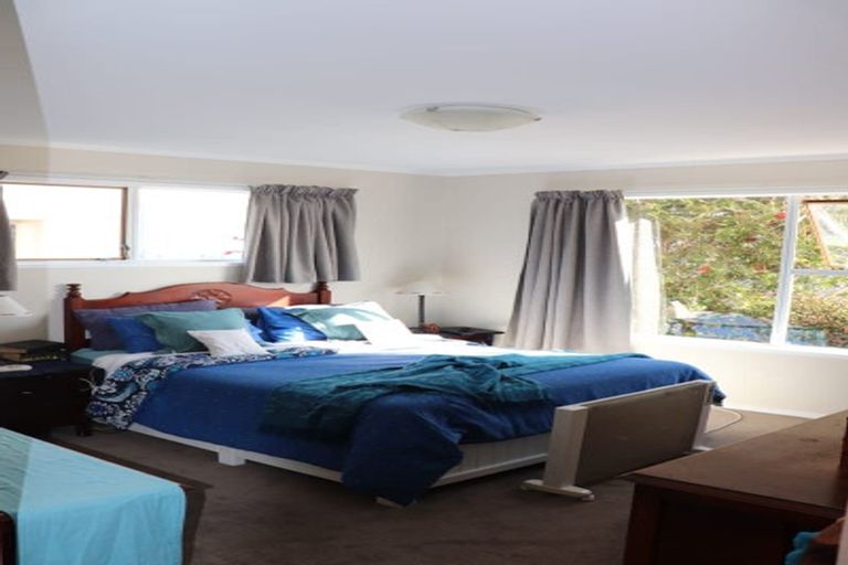 Photo of property in 2/47 Braemar Road, Rothesay Bay, Auckland, 0630