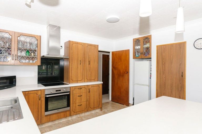 Photo of property in 47 Laws Road, Dannevirke, 4972