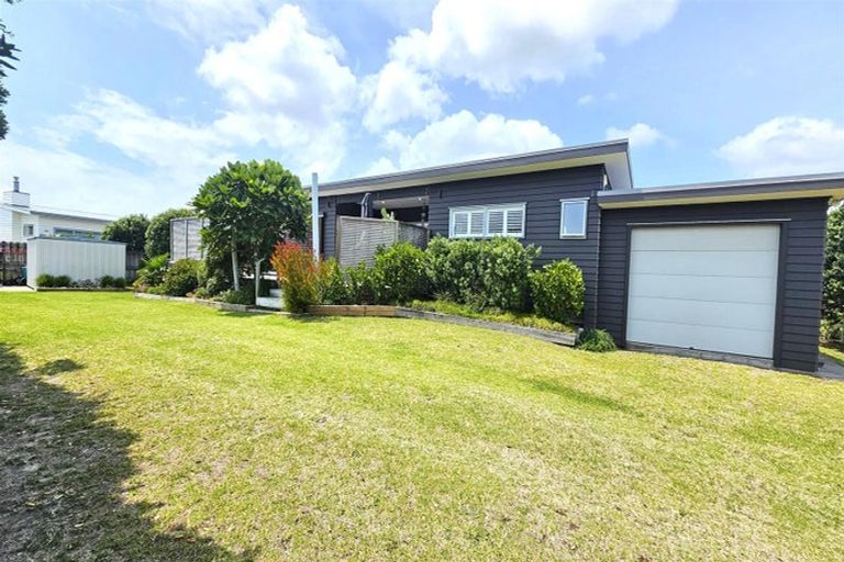 Photo of property in 162 Kowhai Avenue, Matarangi, Whitianga, 3592