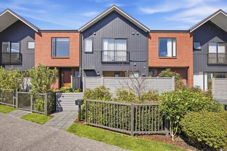 Photo of property in 8 Roundel Crescent, Whenuapai, Auckland, 0618