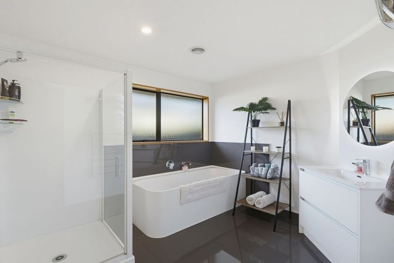 Photo of property in 16 Golding Avenue, Rangiora, 7400