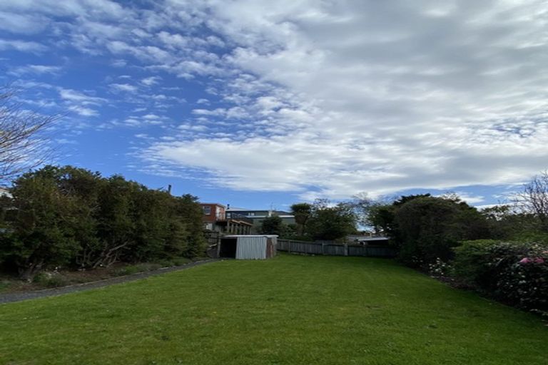 Photo of property in 28 Murray Street, Caversham, Dunedin, 9012