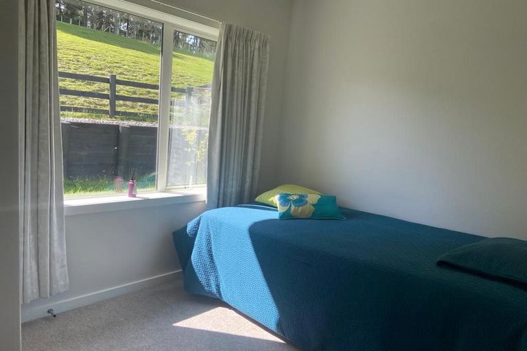 Photo of property in 186 Gervin Road, Wainui, Silverdale, 0992