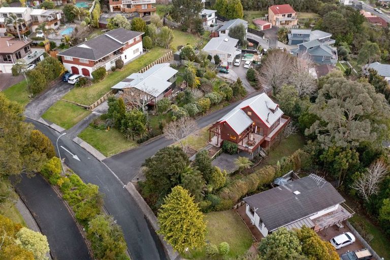 Photo of property in 41 Lingham Crescent, Torbay, Auckland, 0630