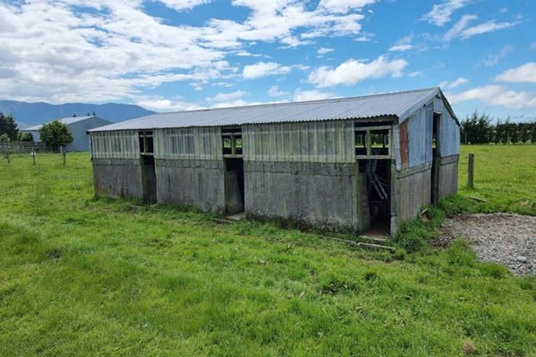 Photo of property in 15 Victoria Street, Oxford, 7430