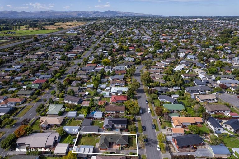 Photo of property in 36 Jenkins Avenue, Redwood, Christchurch, 8051