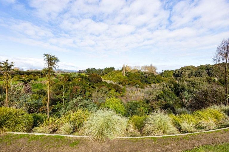 Photo of property in 29 Jarrett Terrace, Leamington, Cambridge, 3432