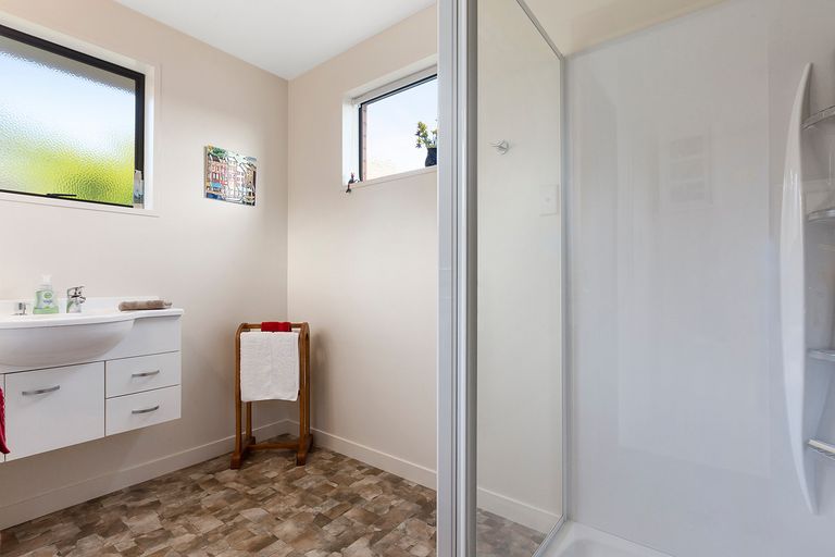 Photo of property in 170 Doon Street, Waverley, Dunedin, 9013