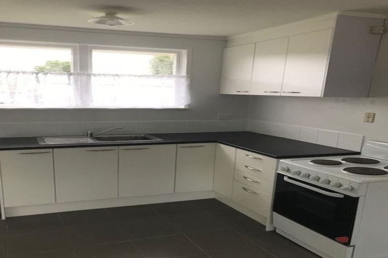 Photo of property in 3/8 Pratt Street, Papakura, 2110
