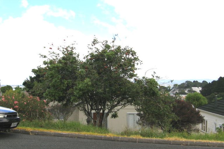 Photo of property in 1/54 Palmerston Road, Birkenhead, Auckland, 0626