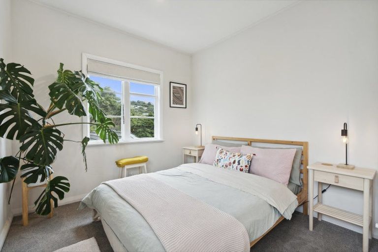 Photo of property in 15 Leveson Street, Strathmore Park, Wellington, 6022