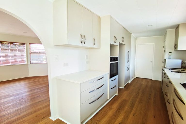 Photo of property in 130 Pigeon Mountain Road, Half Moon Bay, Auckland, 2012