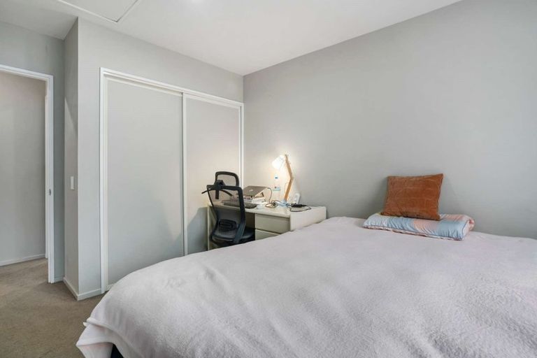 Photo of property in 4/13 Elizabeth Street, Riccarton, Christchurch, 8011