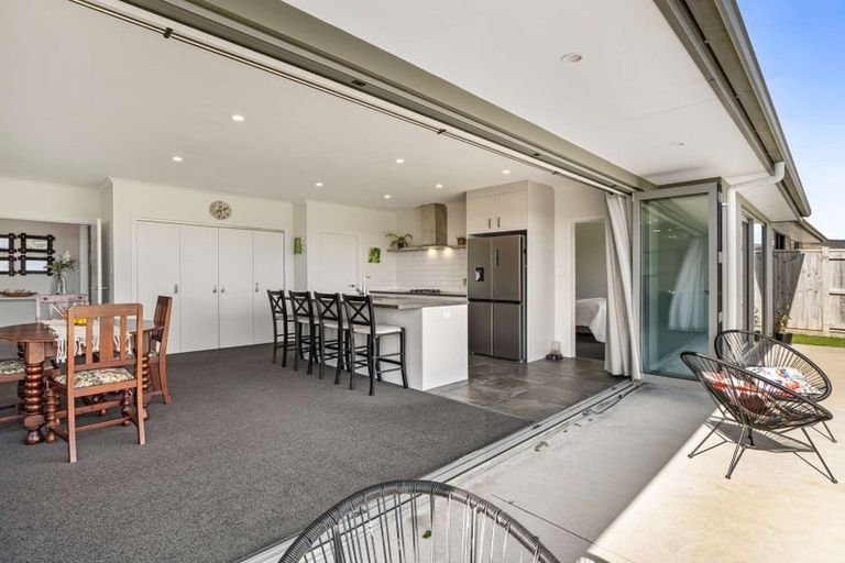 Photo of property in 34 Varsity Heights, Fitzherbert, Palmerston North, 4410