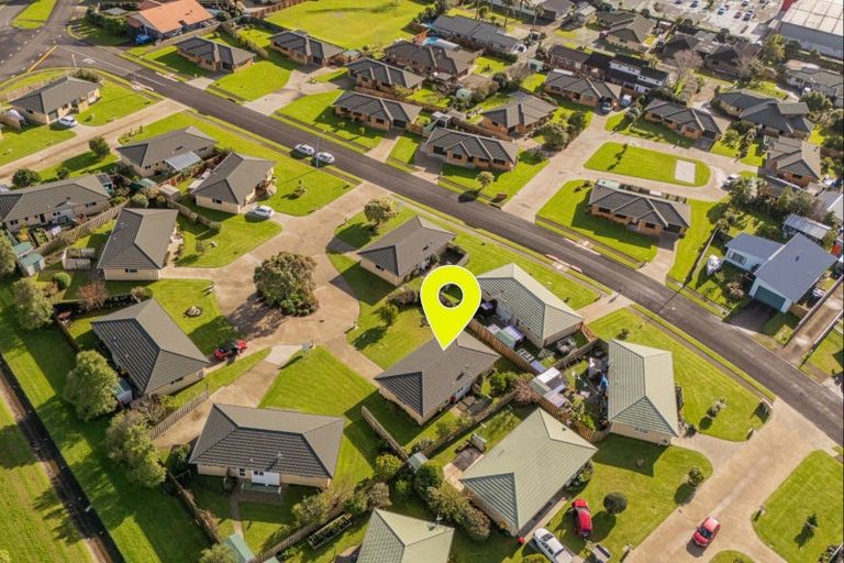 Photo of property in 8 Seascape Avenue, Whitianga, 3510