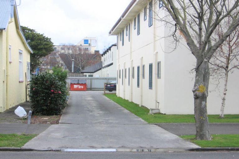 Photo of property in 2/26a Ranfurly Street, Hokowhitu, Palmerston North, 4410