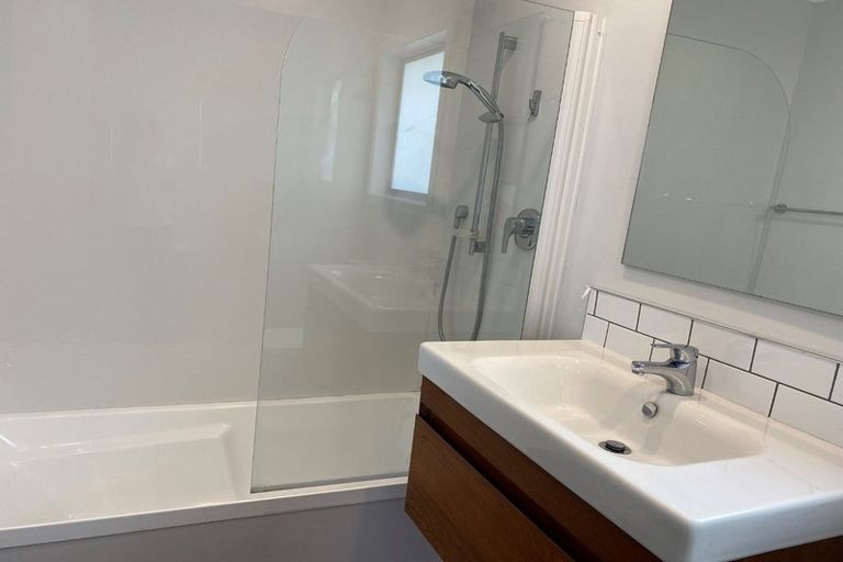 Photo of property in 10a Gaff Place, Whitby, Porirua, 5024