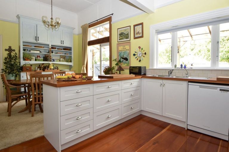 Photo of property in 16 Tyne Street, Carterton, 5713