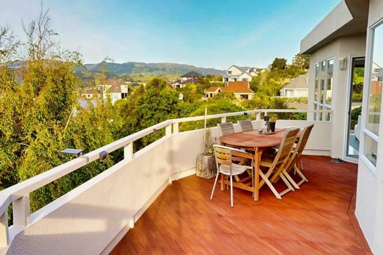 Photo of property in 4 Inlet Waters, Whitby, Porirua, 5024