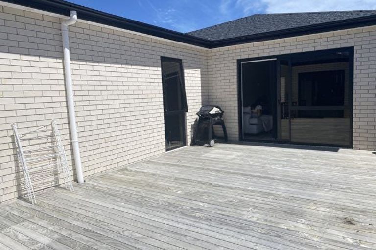 Photo of property in 46a Adams Road South, Pukekohe, 2120