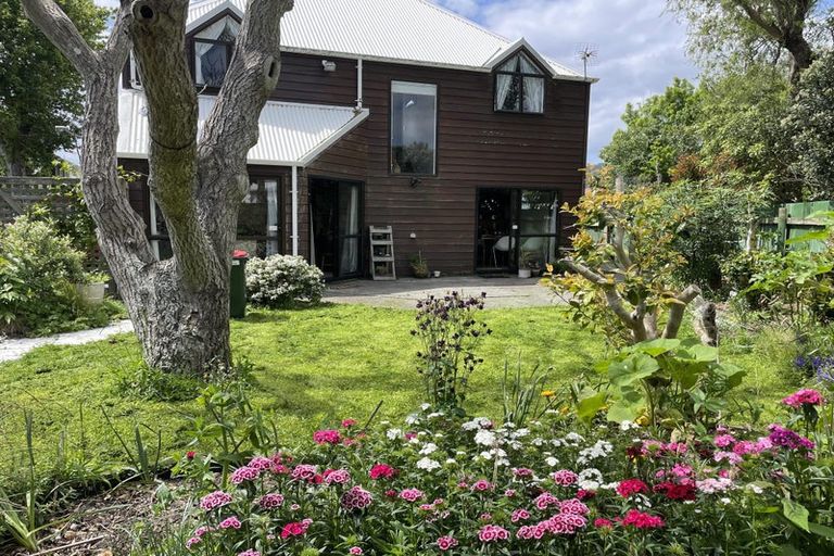 Photo of property in 13b Tama Street, Alicetown, Lower Hutt, 5010