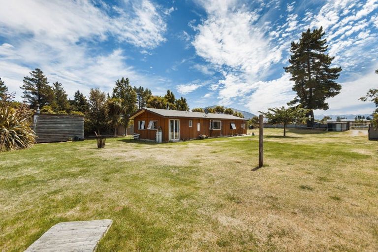 Photo of property in 55 Loach Road, Hawea Flat, Wanaka, 9382