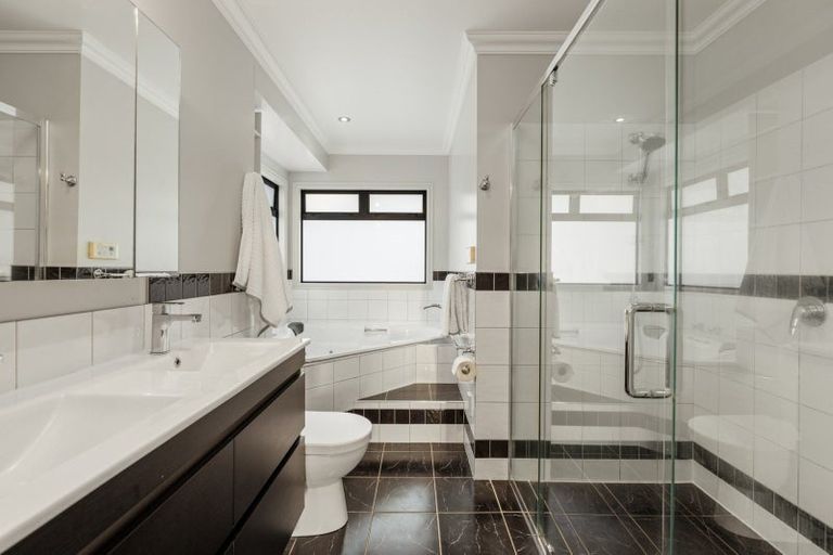 Photo of property in 22 Talbot Place, Welcome Bay, Tauranga, 3112