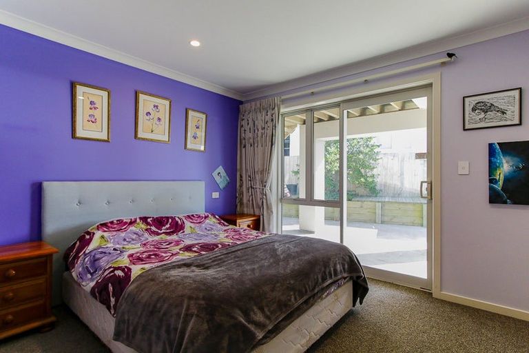 Photo of property in 6 Marine Parade South, Foxton Beach, Foxton, 4815